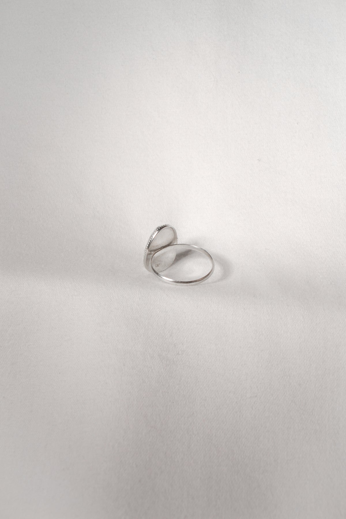 A194 Peach Moonstone